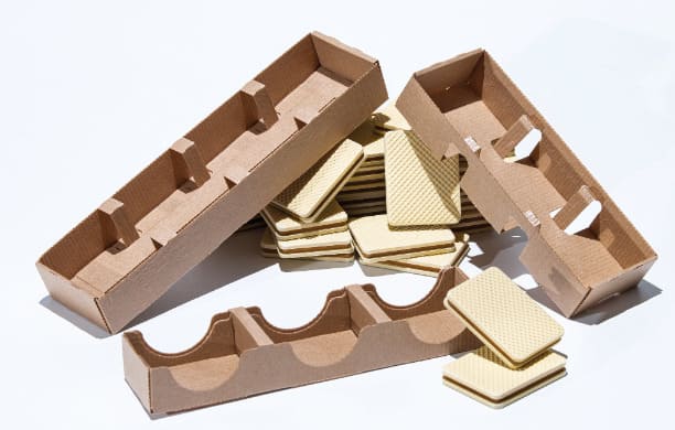 Recycling cardboard packaging